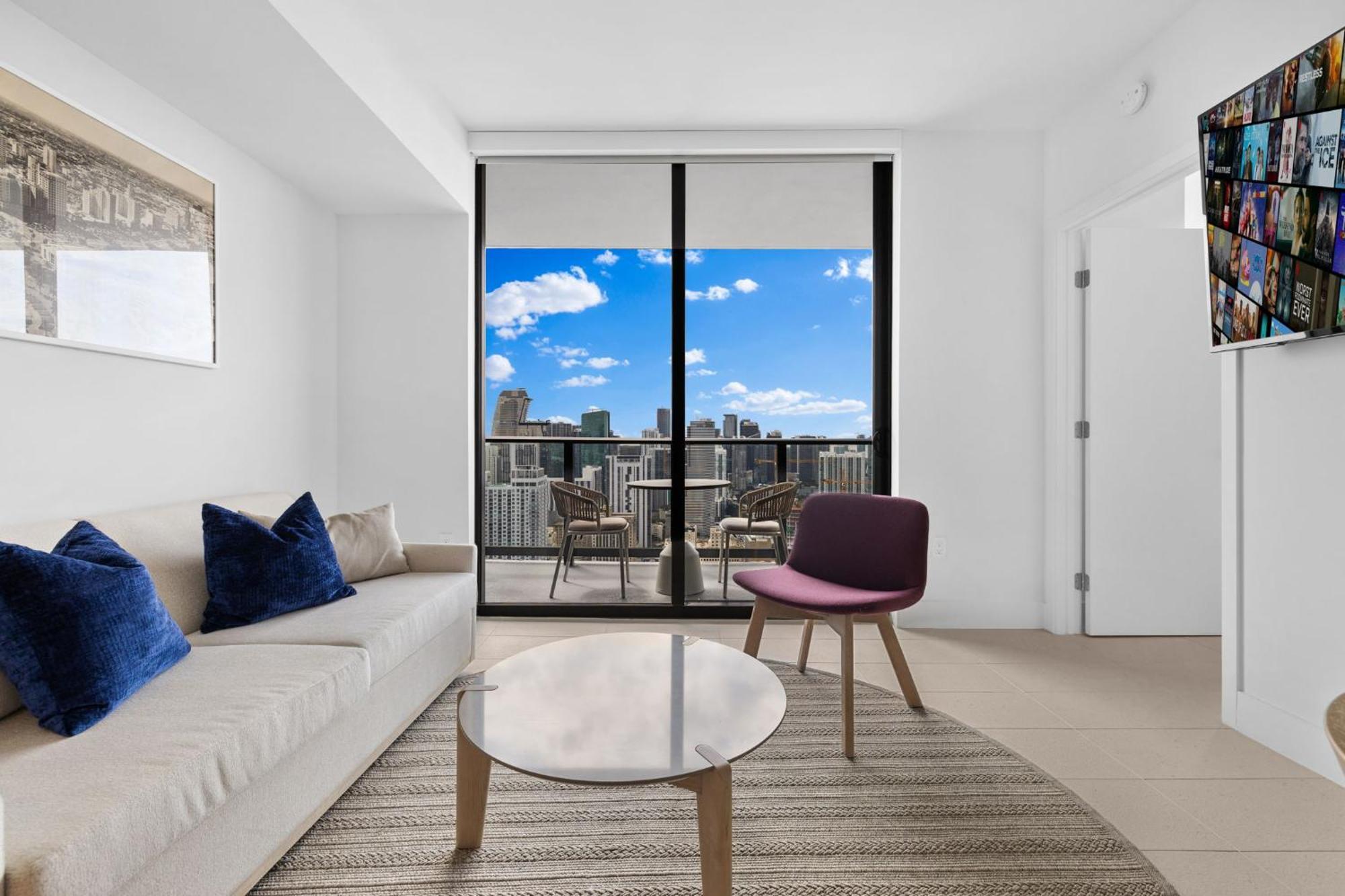 Luxury Panoramic Views - The Ultimate Downtown Getaway Miami